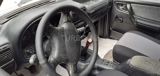 GAZ 3110 2003, 254,000 km - 2.3 л - Quba