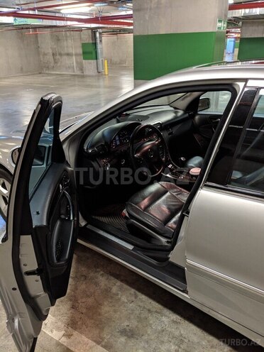 Mercedes C 240 2005, 327,000 km - 2.6 l - Bakı