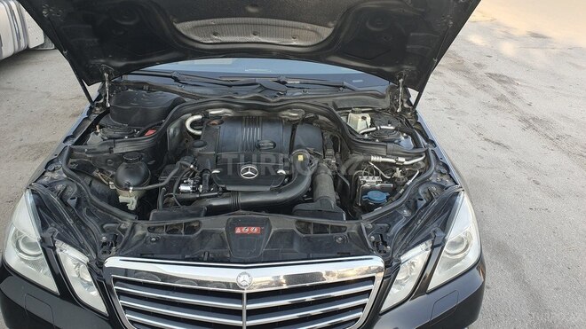 Mercedes E 250 2009, 209,350 km - 2.0 л - Bakı