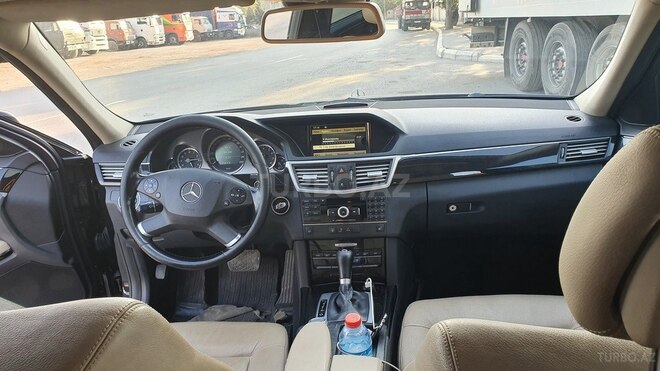 Mercedes E 250 2009, 209,350 km - 2.0 л - Bakı
