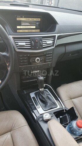 Mercedes E 250 2009, 209,350 km - 2.0 л - Bakı