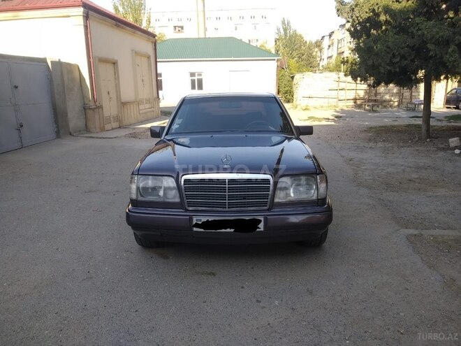 Mercedes E 250 1993, 265,000 km - 2.5 l - Bakı