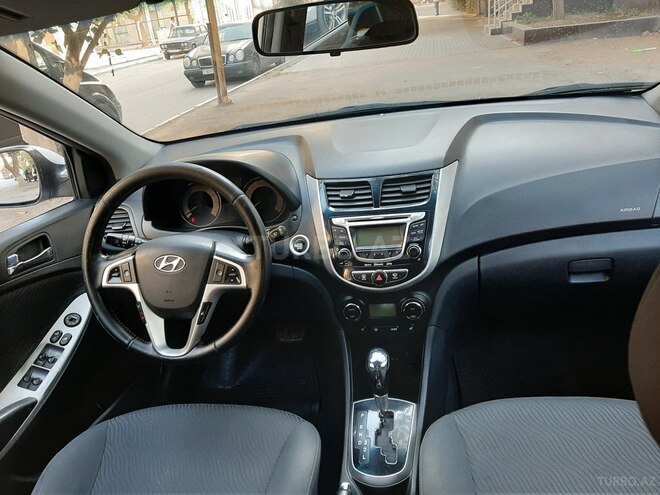 Hyundai Accent 2011, 152,000 km - 1.6 l - Bakı