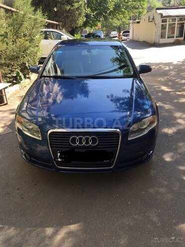 Audi A4 2004, 276,000 km - 2.0 l - Bakı