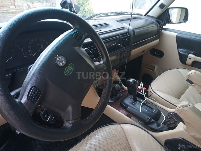 Land Rover Discovery 2003, 190,000 km - 4.0 l - Qusar