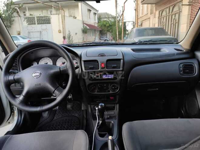 Nissan Sunny 2005, 250,000 km - 1.3 l - Bakı