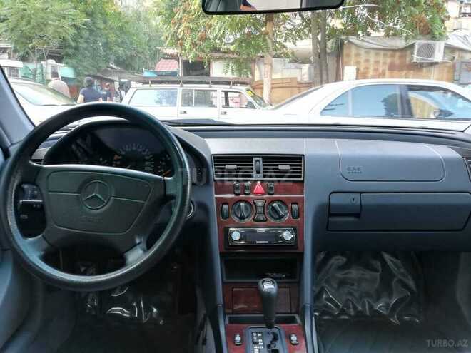 Mercedes C 200 1997, 250,000 km - 2.0 l - Bakı