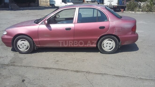 Hyundai Accent 1995, 324,852 km - 1.5 l - Şəki