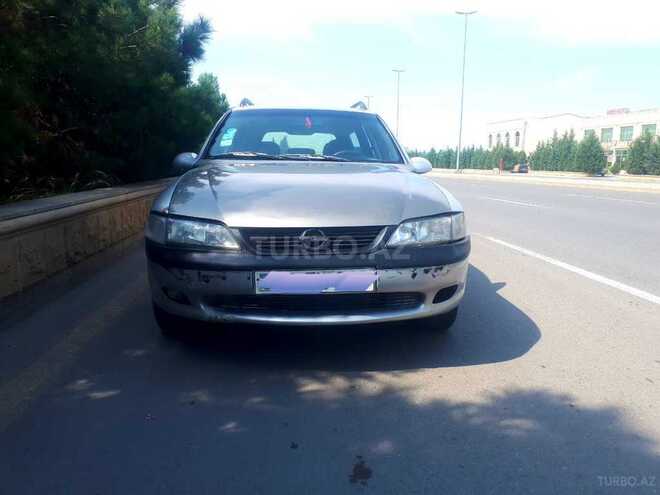 Opel Vectra 1998, 275,421 km - 2.0 l - Gəncə
