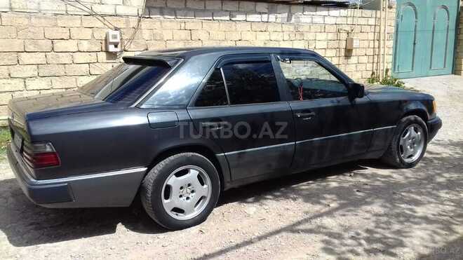 Mercedes E 230 1991, 373,574 km - 2.3 l - Bakı