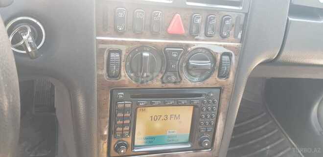 Mercedes E 320 2000, 250,000 km - 3.2 l - Beyləqan