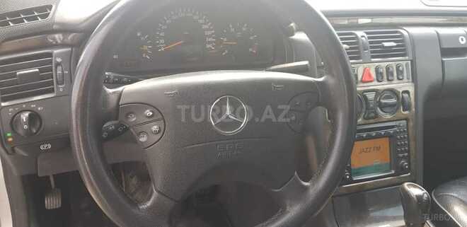 Mercedes E 320 2000, 250,000 km - 3.2 l - Beyləqan