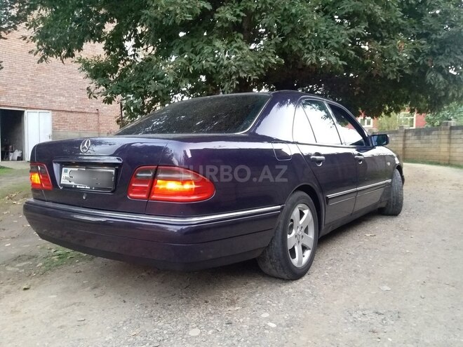 Mercedes E 220 1999, 375,000 km - 2.2 l - Lənkəran
