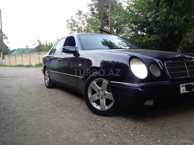 Mercedes E 220 1999, 375,000 km - 2.2 l - Lənkəran