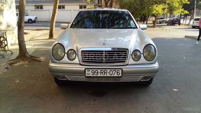 Mercedes E 230 1996, 180,567 km - 2.3 л - Bakı