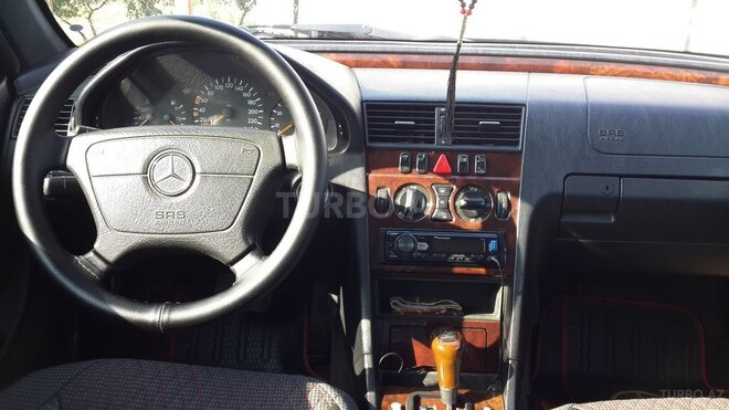 Mercedes C 180 1999, 265,000 km - 1.8 л - Kürdəmir