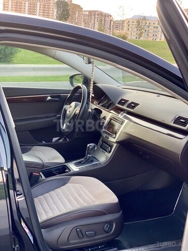 Volkswagen Passat 2011, 86,000 km - 1.8 l - Bakı