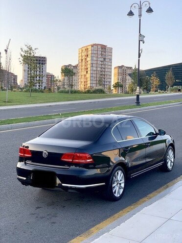 Volkswagen Passat 2011, 86,000 km - 1.8 l - Bakı