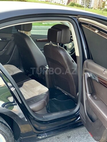 Volkswagen Passat 2011, 86,000 km - 1.8 l - Bakı