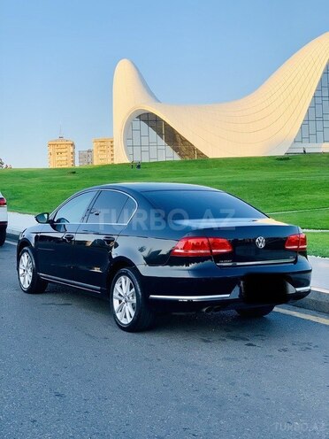 Volkswagen Passat 2011, 86,000 km - 1.8 l - Bakı