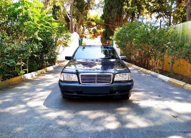 Mercedes C 240 1999, 211,000 km - 2.4 l - Bakı