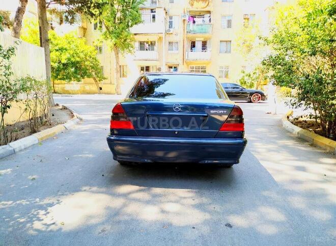 Mercedes C 240 1999, 211,000 km - 2.4 l - Bakı