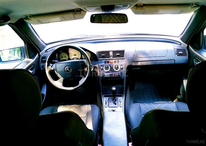 Mercedes C 240 1999, 211,000 km - 2.4 l - Bakı