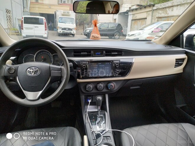 Toyota Corolla 2014, 134,250 km - 1.6 l - Bakı