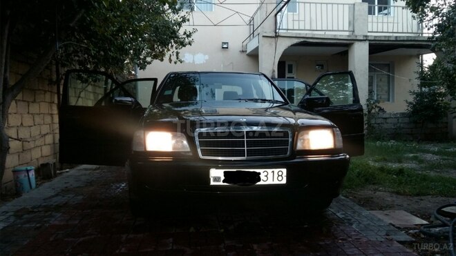 Mercedes C 180 1999, 315,000 km - 1.8 л - Bakı