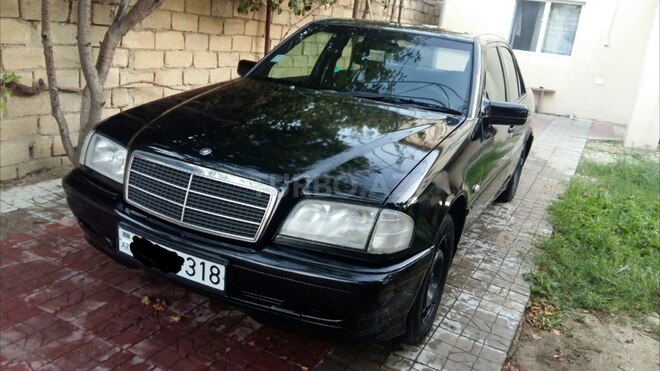 Mercedes C 180 1999, 315,000 km - 1.8 л - Bakı