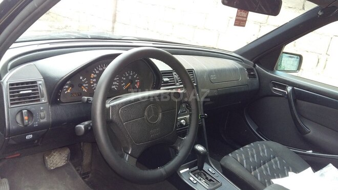 Mercedes C 180 1999, 315,000 km - 1.8 л - Bakı