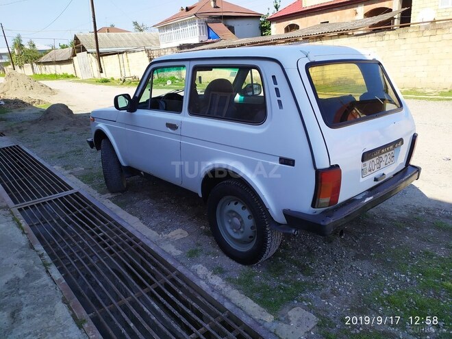 LADA (VAZ) Niva 1998, 170,000 km - 1.6 л - Quba