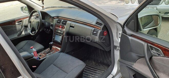 Mercedes E 280 2000, 283,000 km - 2.8 л - Bakı