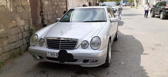 Mercedes E 280 2000, 283,000 km - 2.8 л - Bakı