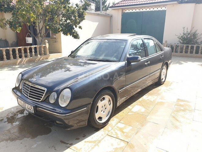 Mercedes E 280 2000, 214,000 km - 2.8 l - Bakı