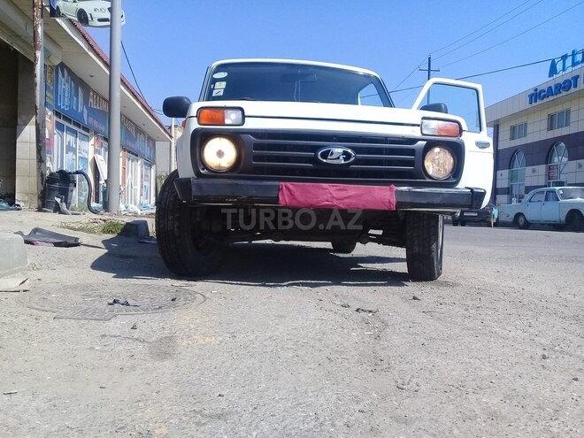 LADA (VAZ) Niva 2010, 180,000 km - 1.7 l - Qusar