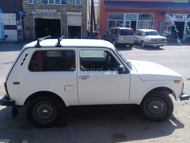 LADA (VAZ) Niva 2010, 180,000 km - 1.7 l - Qusar