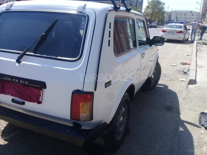 LADA (VAZ) Niva 2010, 180,000 km - 1.7 l - Qusar