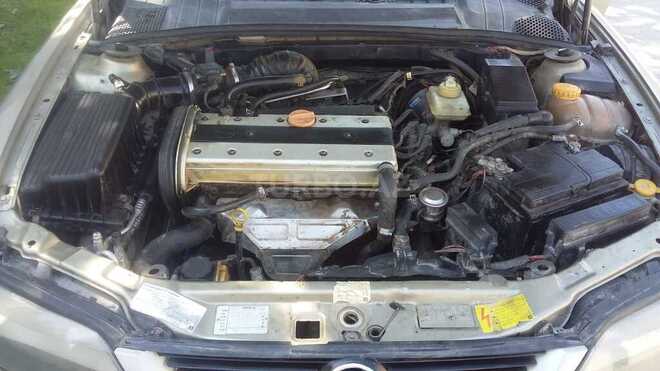 Opel Vectra 1996, 220,000 km - 2.0 л - Ağsu