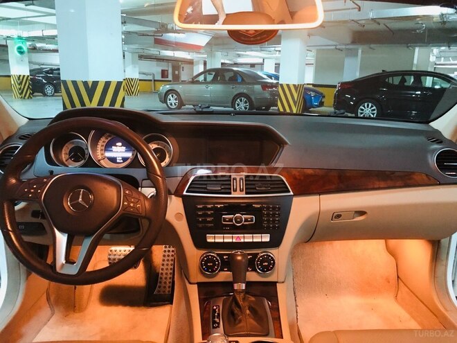 Mercedes C 250 2012, 181,000 km - 1.8 л - Bakı