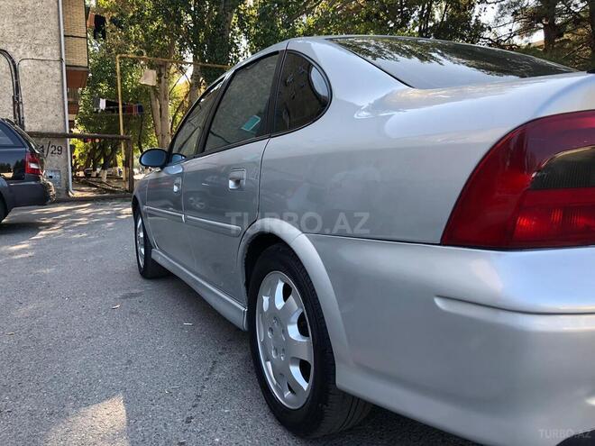 Opel Vectra 2000, 298,000 km - 1.8 l - Sumqayıt