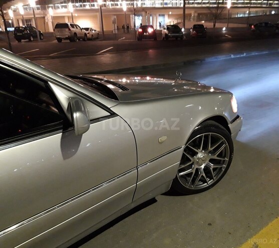 Mercedes S 300 1997, 180,000 km - 3.0 l - Bakı