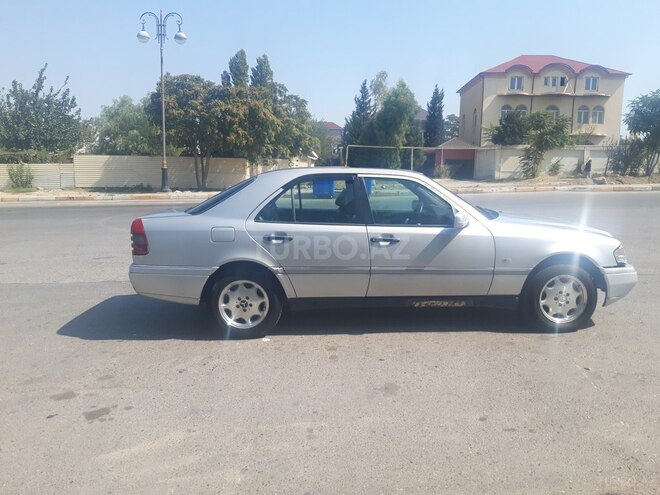 Mercedes C 220 1995, 500,000 km - 2.2 л - Bakı