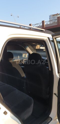 Kia Sportage 2004, 276,000 km - 2.0 l - Bakı