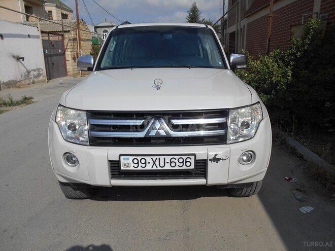 Mitsubishi Pajero 2008, 265,000 km - 3.2 l - Bakı