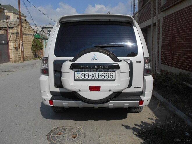 Mitsubishi Pajero 2008, 265,000 km - 3.2 l - Bakı