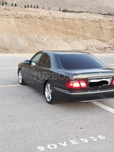 Mercedes E 230 1997, 454,000 km - 2.3 l - Bakı