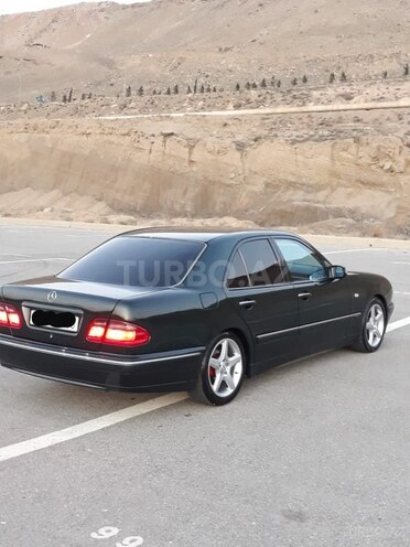 Mercedes E 230 1997, 454,000 km - 2.3 l - Bakı