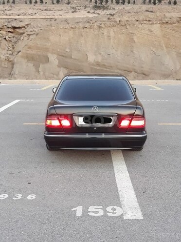 Mercedes E 230 1997, 454,000 km - 2.3 l - Bakı