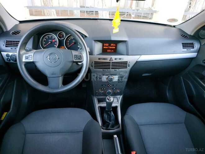 Opel Astra 2006, 172,000 km - 1.4 l - Bakı